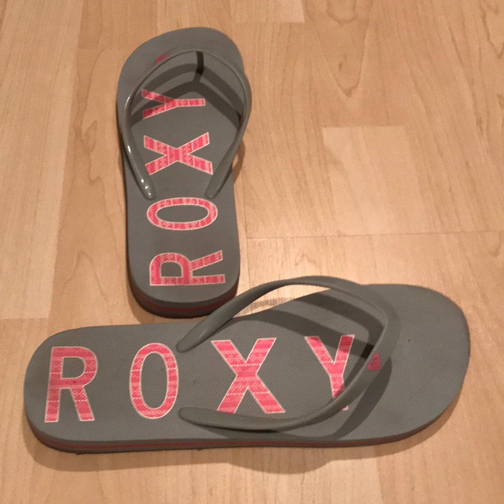 💙Roxy Sandals in Light Gray💙